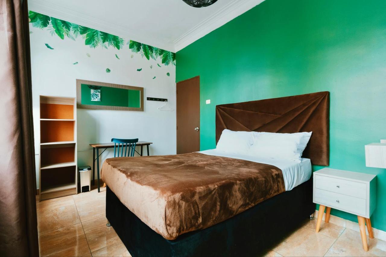 The Secret Garden Hostel ลิมา ภายนอก รูปภาพ